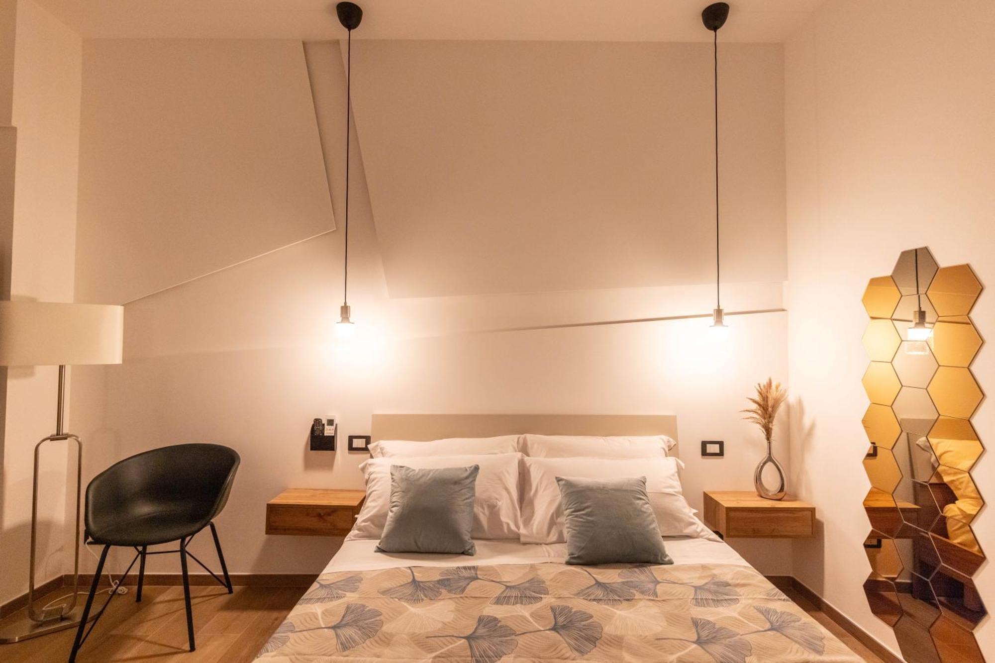 Armony Luxury Suites كاتانيا الغرفة الصورة